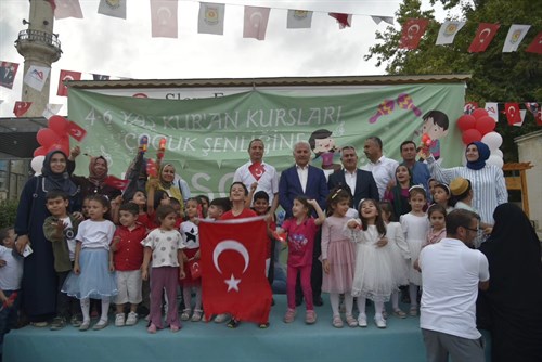 TARSUS MÜFTÜLÜĞÜ TARAFINDAN GERÇEKLEŞTİRİLEN 4-6 YAŞ KUR'AN KURSLARI YIL SONU ETKİNLİĞİNE  TARSUS KAYMAKAMI MEHMET ALİ AKYÜZ KATILDI
